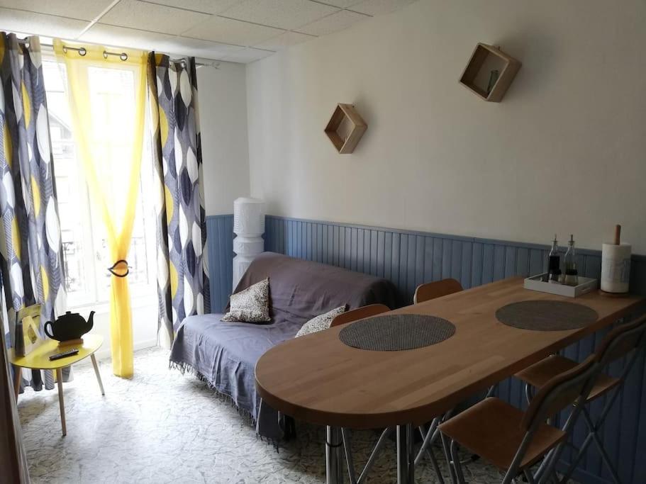 Le Nid Douillet Univers Linge Fourni La Bourboule Exterior foto